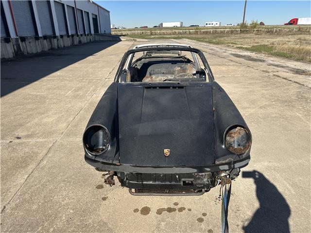 Porsche 911 image 2