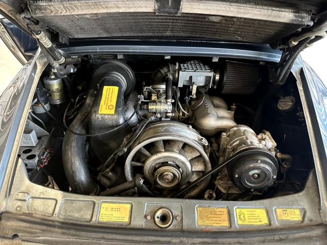 Porsche 911 image 4