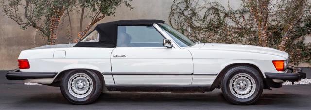 Mercedes Benz Sl 380 image 4