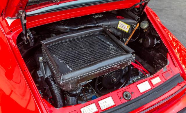 Porsche 930 image 4