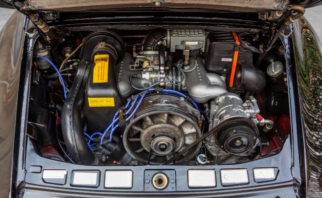 Porsche 911 image 3