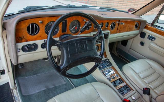 Bentley Turbo R image 3
