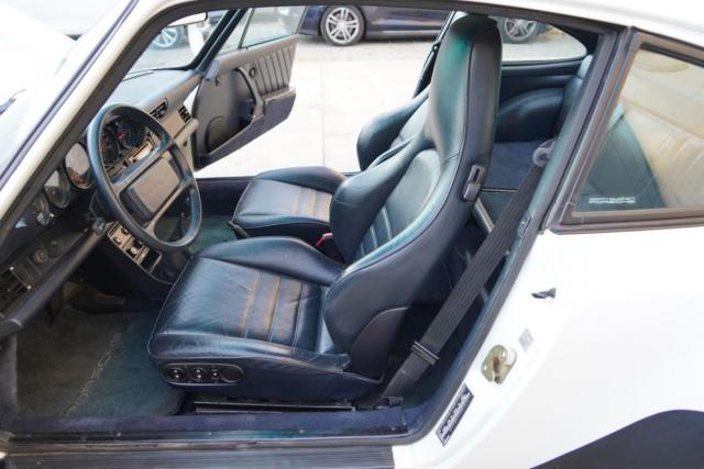 Porsche 930 image 2
