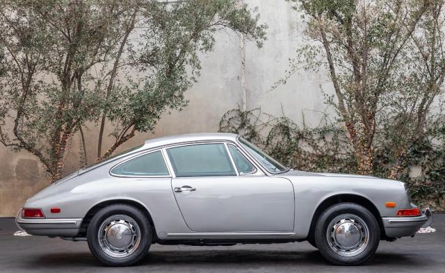 Porsche 912 image 2