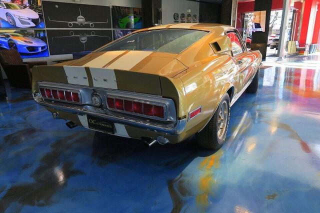 Ford Mustang image 1