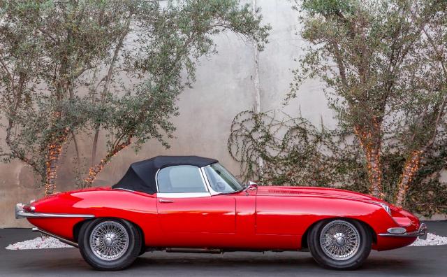 Jaguar Xk image 1