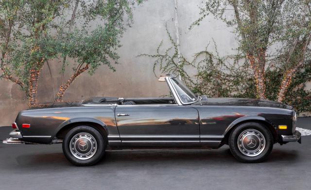 Mercedes Benz 280 image 2