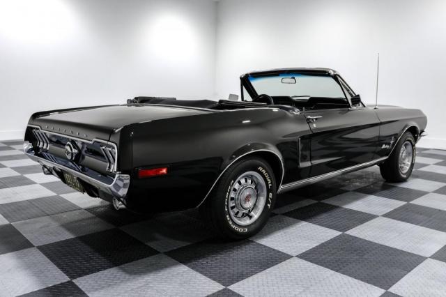 Ford Mustang image 3