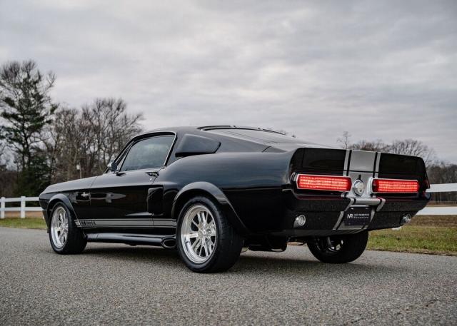 Ford Mustang image 4