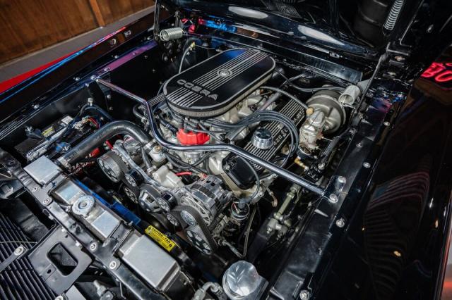 Ford Mustang image 3
