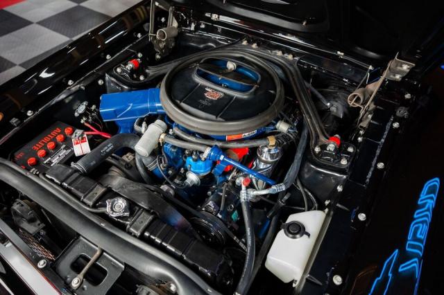 Ford Mustang image 1
