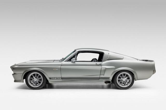 Ford Mustang image 4