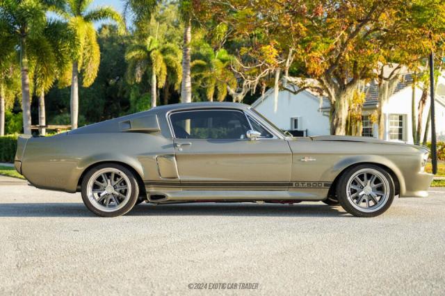 Ford Mustang image 2