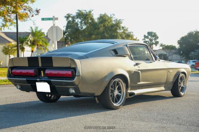 Ford Mustang image 1