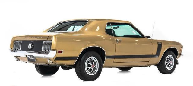 Ford Mustang image 2