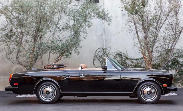 Rolls Royce Corniche image 4