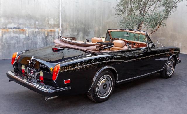 Rolls Royce Corniche image 3