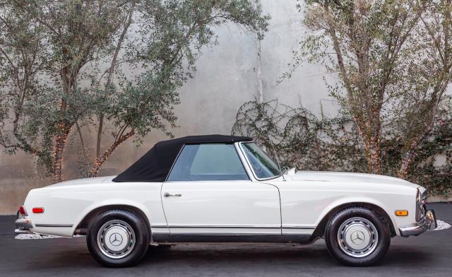 Mercedes Benz 280 image 1