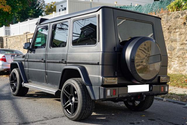 Mercedes Benz 300 image 1