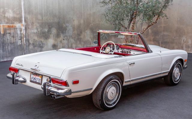 Mercedes Benz 230 image 3