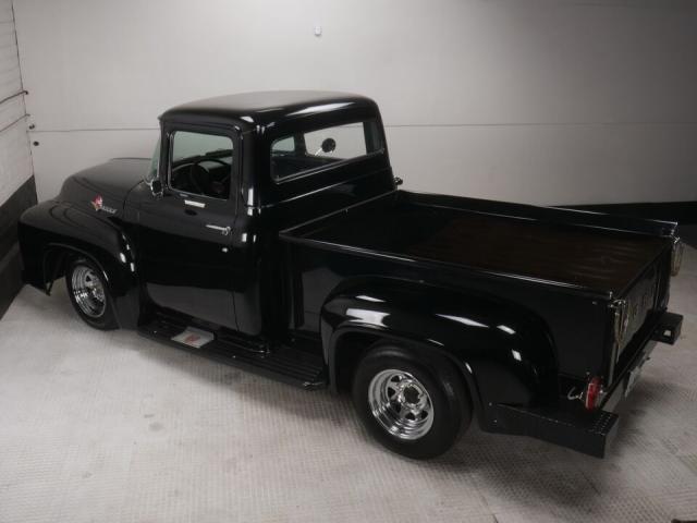 Ford F 100 image 2