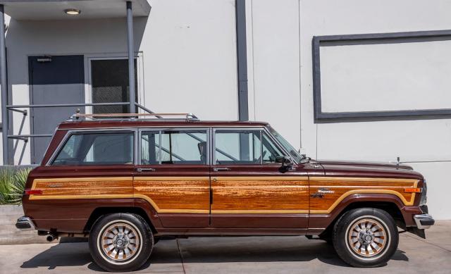Jeep Wagoneer image 2