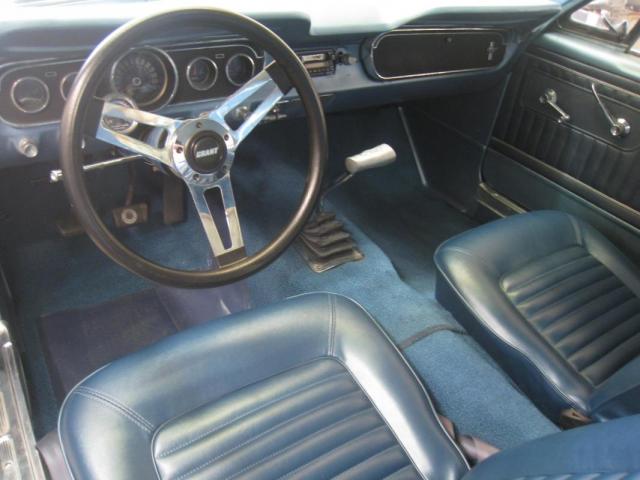 Ford Mustang image 3