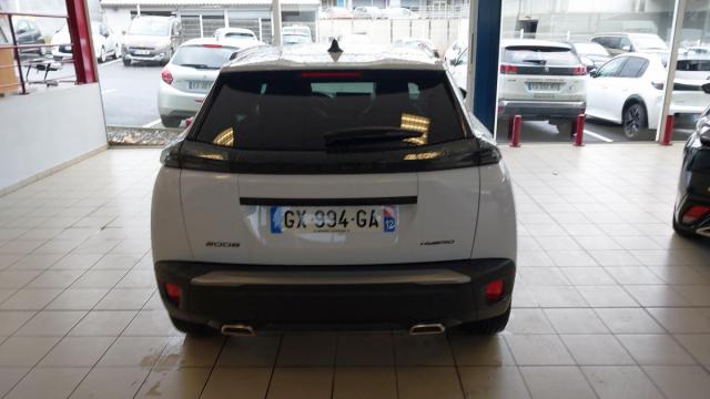 Peugeot 2008 image 7
