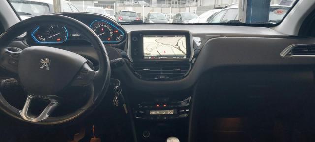 Peugeot 2008 image 4