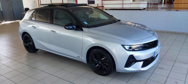 Opel Astra image 1