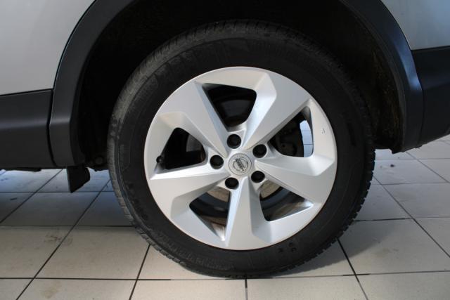 Nissan Qashqai image 1