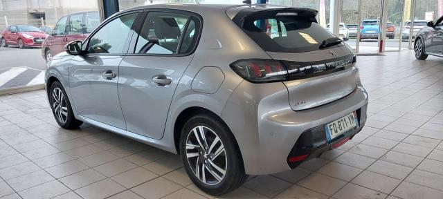 Peugeot 208 image 2