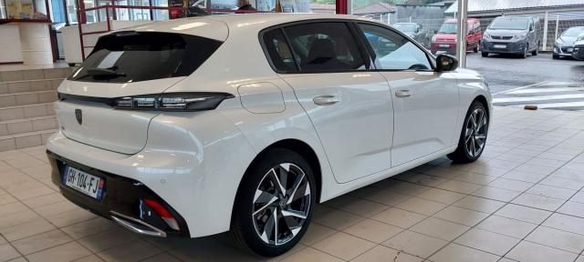 Peugeot 308 image 1