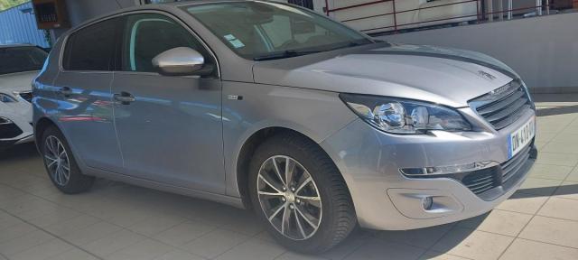 Peugeot 308 image 1