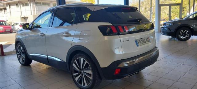 Peugeot 3008 image 3