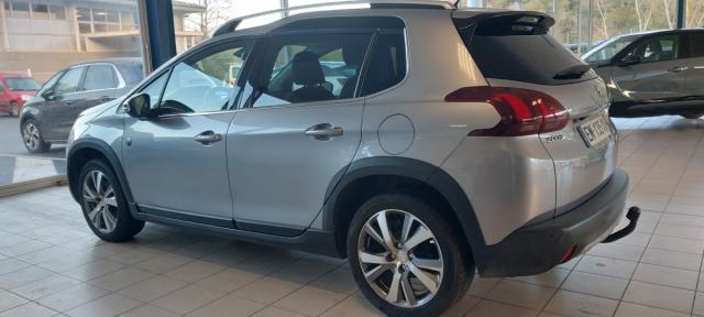 Peugeot 2008 image 1