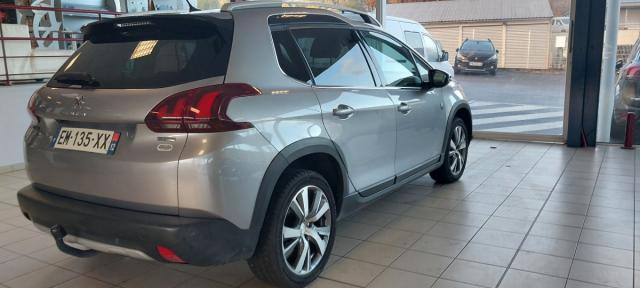 Peugeot 2008 image 4