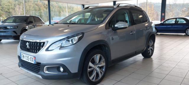 Peugeot 2008 image 2