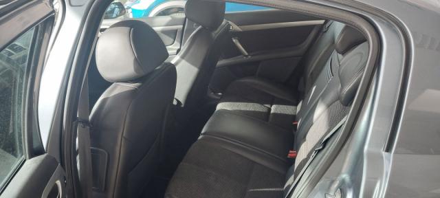 Peugeot 407 image 2