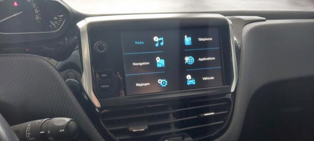 Peugeot 2008 image 7