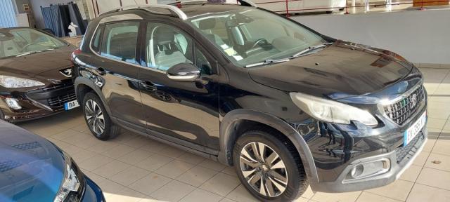Peugeot 2008 image 6