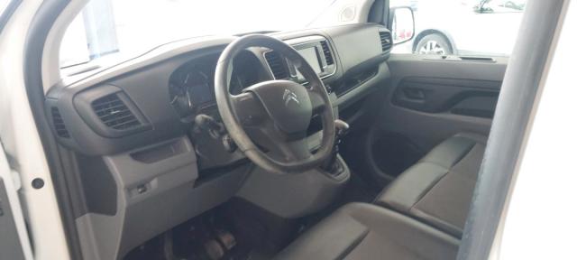 Citroen Jumpy image 2