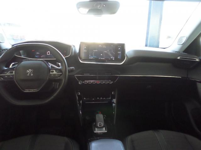 Peugeot 2008 image 5
