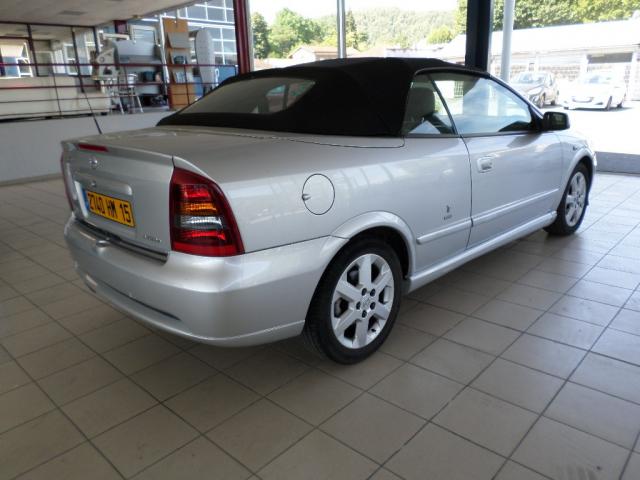 Opel Astra image 7