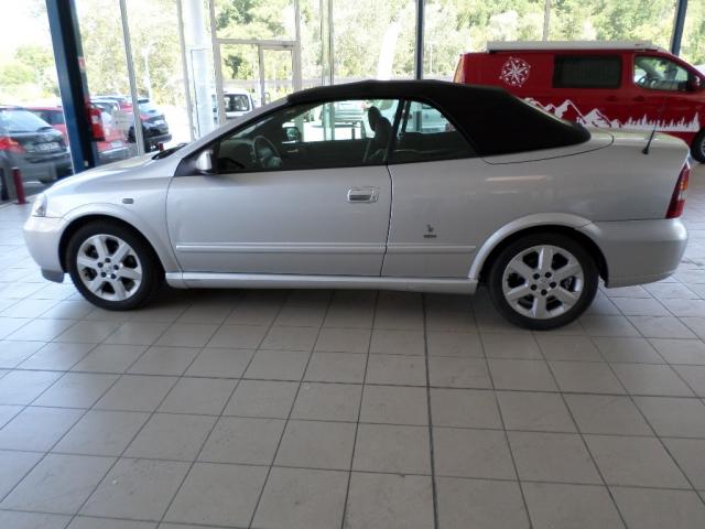 Opel Astra image 8
