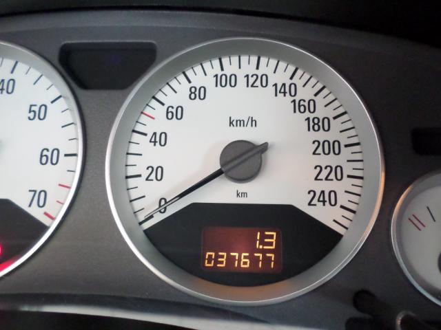 Opel Astra image 9