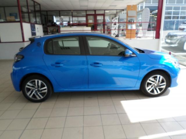 Peugeot 208 image 4