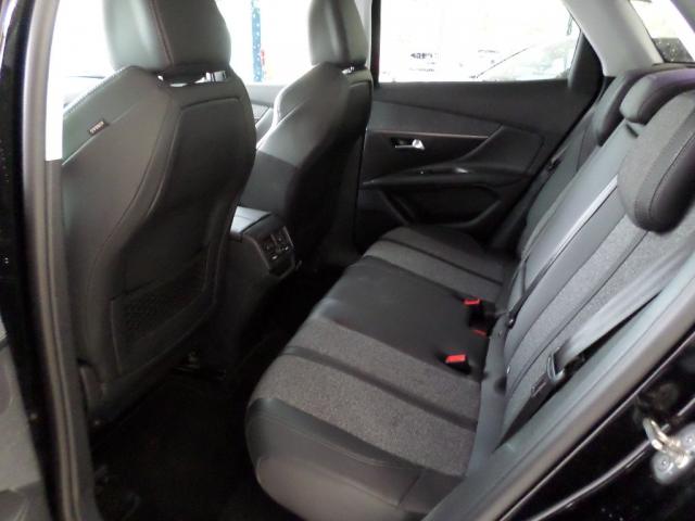 Peugeot 3008 image 4