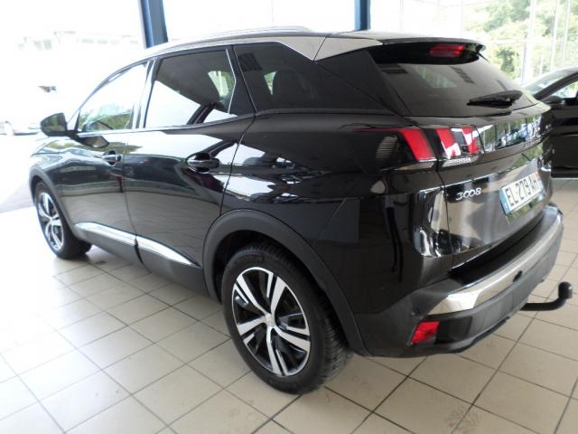 Peugeot 3008 image 2
