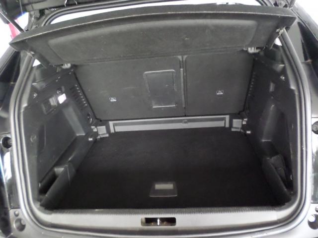 Peugeot 3008 image 1